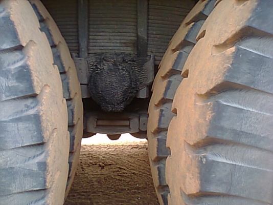 10 ล้อหน้ายาวเพลาเดียว เครื่อง EH700 168 แรงม้า ช่วงล่าง ROCKY ลูกหมากร้อย เสื้อเพลา FUSO เกียร์ JCM 6 เกียร์