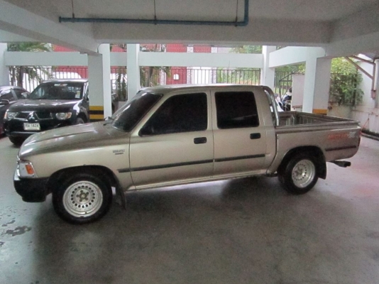 หล่อ-แรง-ด่วน!Toyota ไมตี้4ประตูดีเซล2.5 ปี93 หัวแท้+พาวเวอร์ รง.พร้อมซิ่ง วิ่งเยี่ยม ล้อสวย กทม. !