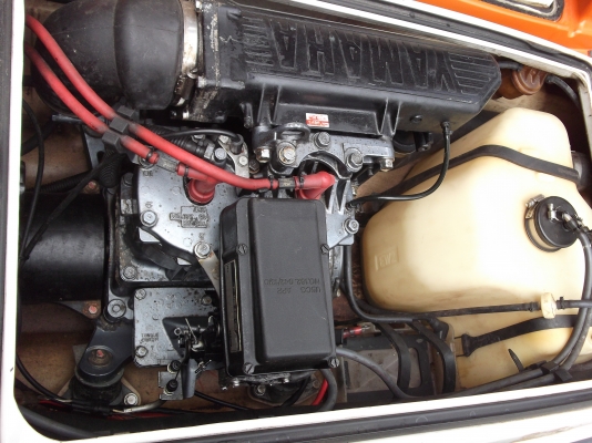 ขายเจ็ตสกีyamaha 650 แบบยืนสภาพสวยเครื่องเดิมๆมีของแต่งให้3 อย่าง