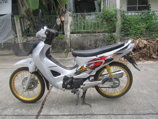 ขายด่วน wave 125 เครื่องดี ราคาถูกๆ ทะเบียนพร้อมโอน