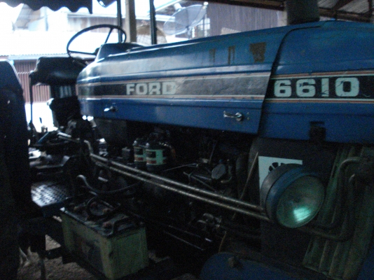 Ford6610 เต็มตัวทุกท่อน เจ้าของรถขายเองทะเบียนพร้อม