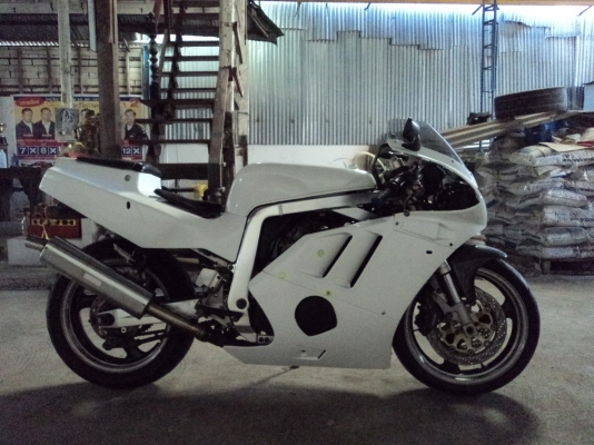 ขาย r7 400 สวยๆ 75000 ขาย r7 400 สวยๆ 75000