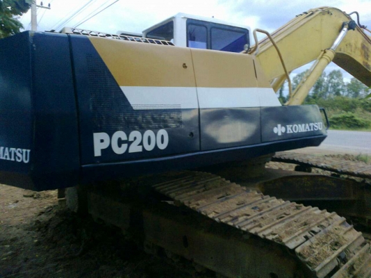 ขายโคมัสซุ 200-5 คอนโทลสั้น ระบบไฟฟ้าถูกตัด ราคา 750,000 บาท เจ้าของขายเอง