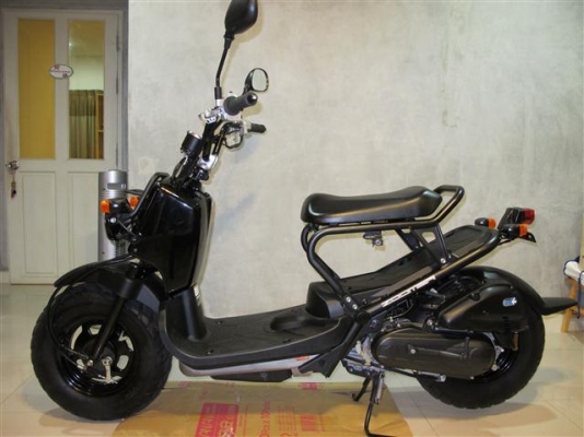 ขาย zoomer หัวฉีด สดสด ปี08 และ ของแต่ง zoomer