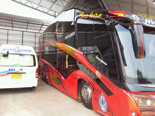 ขายรถทัวร์ 2 ชั้น scania สีแดง