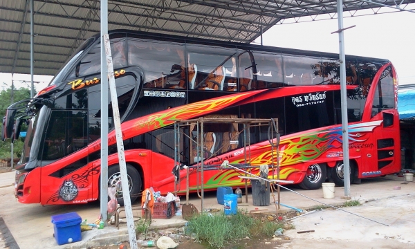 ขายรถทัวร์ 2 ชั้น scania สีแดง