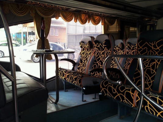 ขายรถทัวร์ 2 ชั้น scania สีแดง