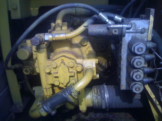 ขาย KOMATSU PC100รุ่น6 บูมยาว14m สภาพสวยพร้อมใช้ ติดต่อได้ที่คุณ อ๊อฟ พิจิตร 086-737-9991 ขาย KOMATSU PC100รุ่น6 บูมยาว14m สภาพสวยพร้อมใช้ ติดต่อได้ที่คุณ อ๊อฟ พิจิตร 086-737-9991