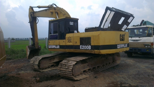 CAT E200B สภาพดี