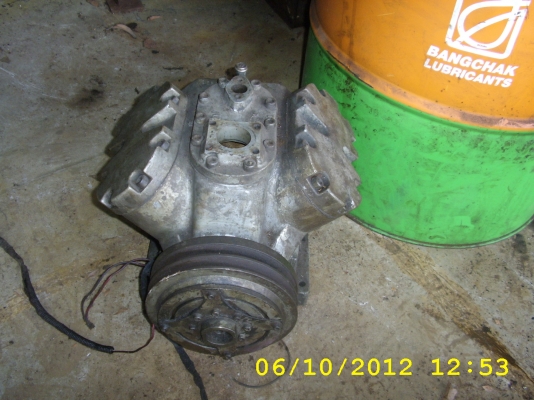 คอมแอร์ รถบัส ของมือสอง 1 ตัว และ ขายตามสภาพ 1 ตัว