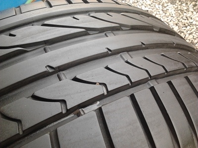 ขายยาง245/40/18 ปี 2110 BRIDGSTONE POTENZA RE050A 1 คู่ (JAPAN) ขายยาง245/40/18 ปี 2110 BRIDGSTONE POTENZA RE050A 1 คู่ (JAPAN)