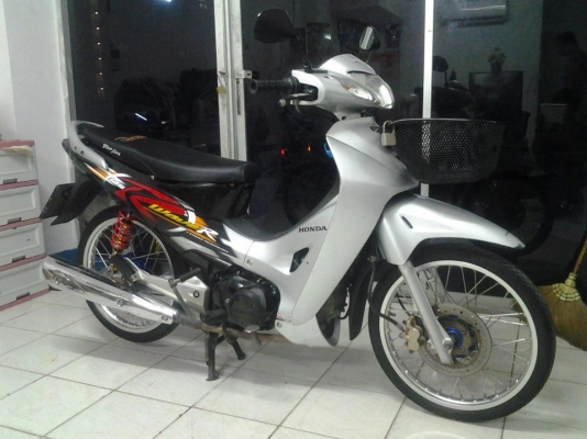 รุ่นสตาร์ทมือ Wave 125 R รถสวยสภาพดีเครื่องเดิมๆขายถูกต่อรองได้