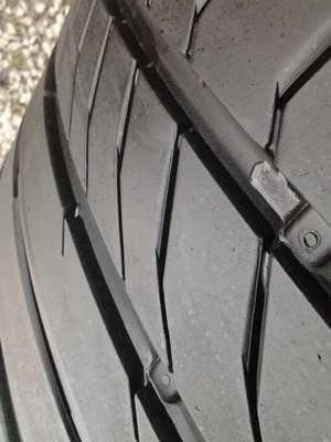 ขายยาง295/30/19 ปี 0711 Continental 1 คู่