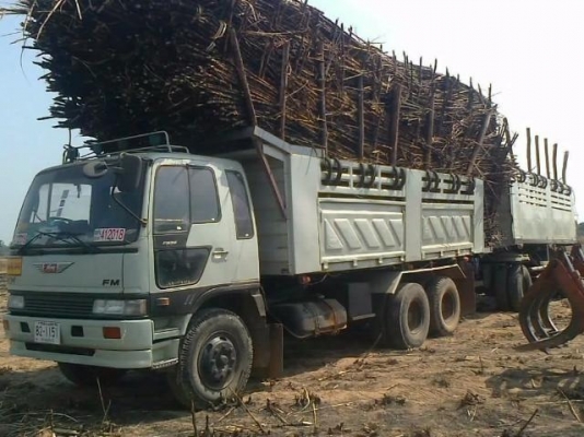 HINO FM 3M - 240 HP M10C รถพ่วงแม่+ลูก แม่กระบะดั๊มพ์ 12 ตันของสามมิตรลอนเฉียงสภาพอย่างสวย ลูก 2 คานดั๊มพ์์กระบะฝาข้างแผ่นเรียบ เครื่องแน่นดีแรงดี หัวเก๋งสีบางเดิมภายในสวยครบ แอร์เย็น พวงมาลัยเพาเวอร์ เบรคทริ๊ปฟี้ ช่วงล่างคัชซีสวยเดิม ยางสภาพดีทั้งแม่ทั้ง