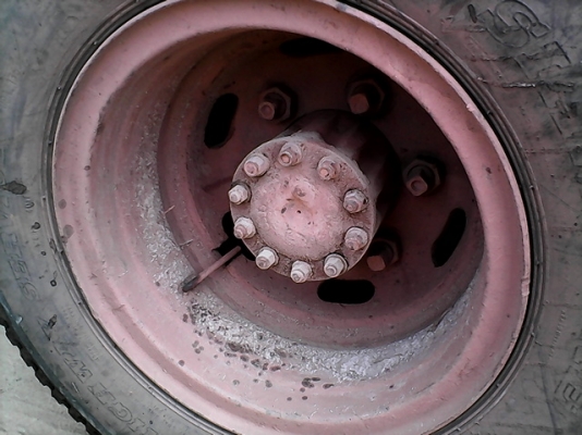 ขายรถ115แรงยาว 5.5เมตร มีสโลแชชซีNPR59Lxxxxxx ราคา365000บาท ขอลดราคาครับ345000 บาท ยากขายด่วน