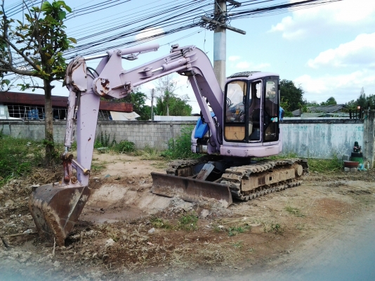 ขายด่วน..รถแบคโฮ SUMITOMO SH75-2268  แรงขุดดี ทำงานได้ไว เครื่องดี ประหยัดน้ำมันสุดคุ้ม รถสวย เก่าญี่ปุ่น มีใบอิมวอยล์ ราคาต่อรองได้.