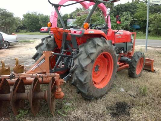 รถสวยพร้อมใช้ขายถูกเทียบเท่าคูโบต้าแม็กอะไหล่แท้ทุกจุด รถสวยพร้อมใช้ขายถูกเทียบเท่าคูโบต้าแม็กอะไหล่แท้ทุกจุด