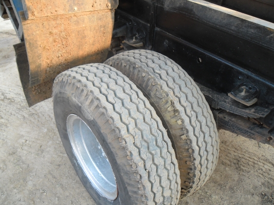 ขายหกล้อ Hino FC120 กระจกไฟฟ้า สภาพร้อมใช้งาน