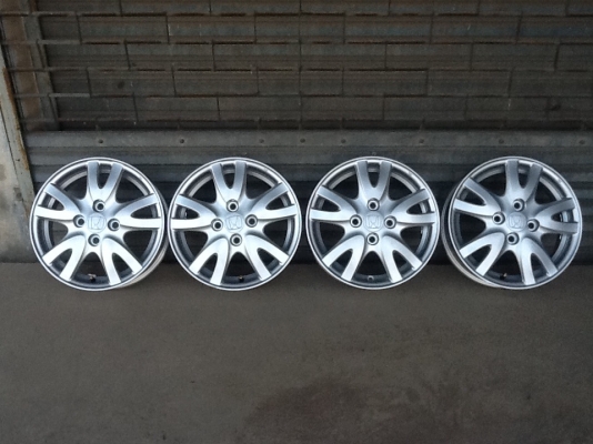 ขายแม็กป้ายแดงขอบ 14 4รู100  กว้าง 5 ET45 ครบชุด 4วง