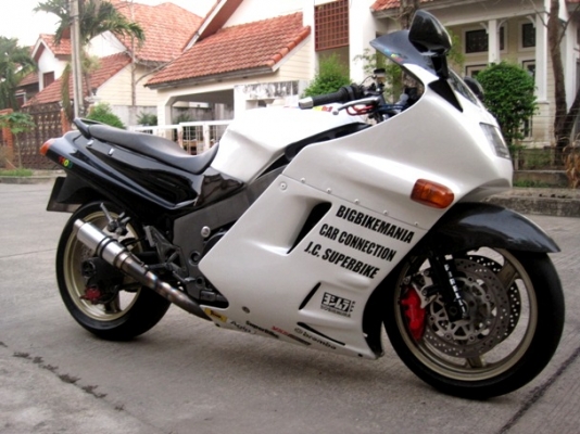 <<<<<<<< (มัดจำแล้ว)Kawasaki ZZR 1100 แรมเดี่ยว ทะเบียน >>>>>>>>>