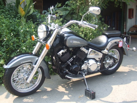 ช๊อปเปอร์ DRAGSTAR 400 CLASSIC ปี2003 ประกอบเก็บงานใหม่ สวยๆ << ทะเบียนแท้ >> ช๊อปเปอร์ DRAGSTAR 400 CLASSIC ปี2003 ประกอบเก็บงานใหม่ สวยๆ << ทะเบียนแท้ >>