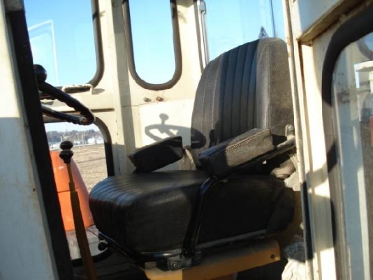 510 # 16137 : รถตักล้อยาง Komatsu รอนำเข้า T.กุ้ง:TOS:081-3062283