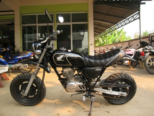 ขายรถ Honda APE50 ตามสภาพพร้อมใช้งาน