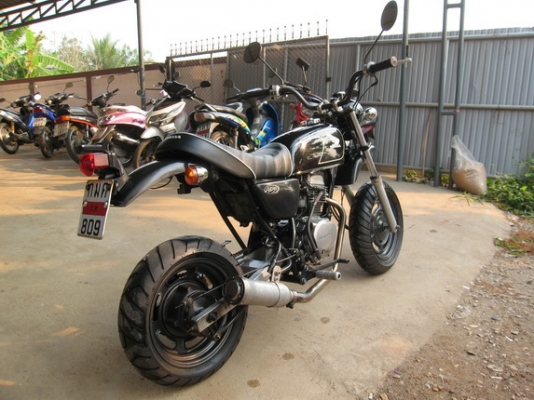 ขายรถ Honda APE50 ตามสภาพพร้อมใช้งาน