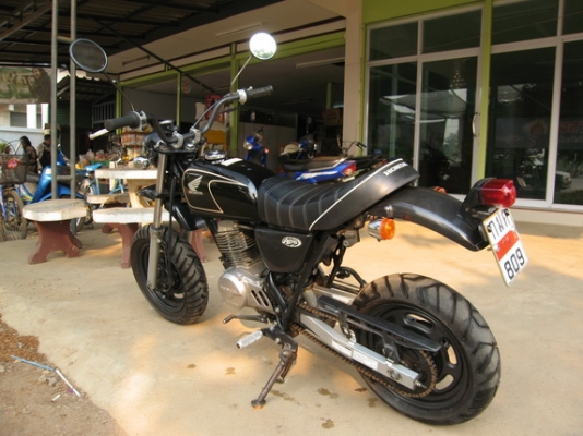 ขายรถ Honda APE50 ตามสภาพพร้อมใช้งาน