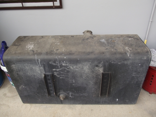 ปั๊มดีเซลพร้อมหัวฉีด UD ใหม่ และ Isuzu มือสอง