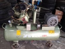 ขายปั้มลมสวอน10hp380v300ลิตรสภาพเดิมเดิม