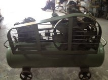 ขายปั้มลมสวอน10hp380v300ลิตรสภาพเดิมเดิม