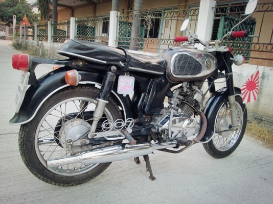 +++ sale honda cd125 สภาพสวย เครื่องเดิม ทะเบียนแท้+โอนได้ ภาษ๊เต็ม +++