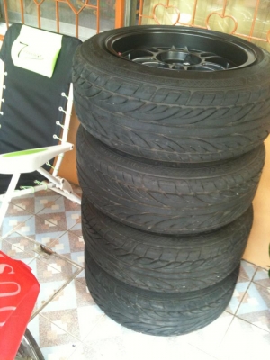 ขายล้อแม๊ก ขอบ15กว้าง8 ออฟ35 พร้อมยาง ขายล้อแม๊ก ขอบ15กว้าง8 ออฟ35 พร้อมยาง