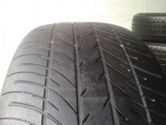 ขายยาง205/65/15"(2เส้น =   800บ.)MICHELIN.vivacy