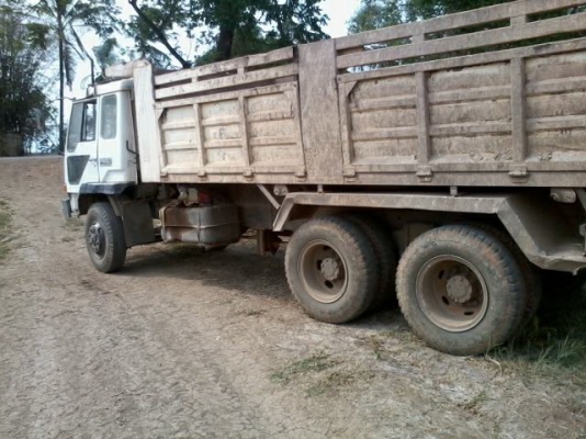 ขายด่วน (  รถทำงานมี  4  คันนะ  )