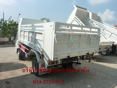 NPR การ์ตูน  ดั้มพ์ 4 เมตร มีทะเบียนพร้อมใช้งาน