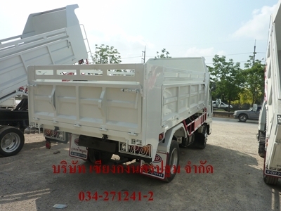 NPR การ์ตูน  ดั้มพ์ 4 เมตร มีทะเบียนพร้อมใช้งาน