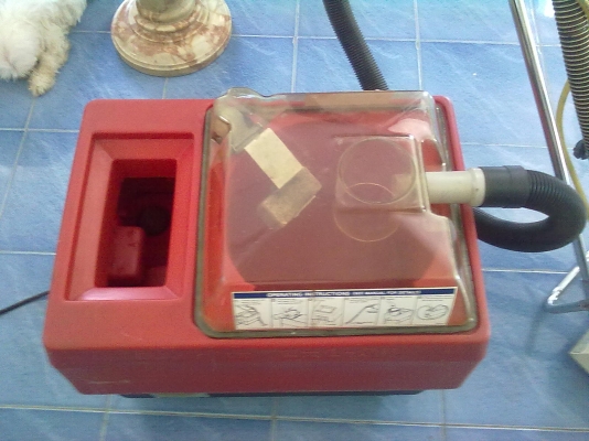 เครื่องซักพรม ยี่ห้อCLARKE ของ USA