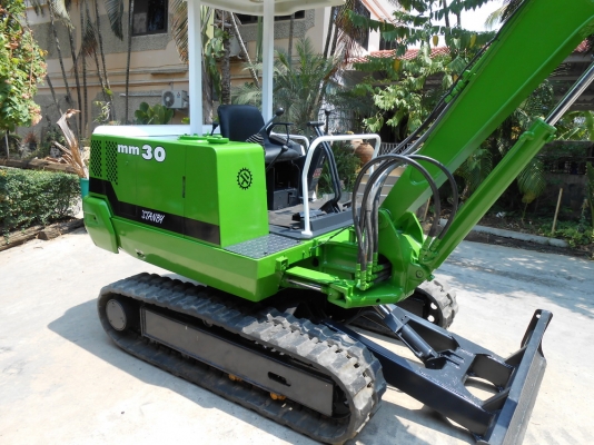 ขาย รถขุด MITSUBISHI MM30  เก่านอกแท้ปรับสภาพแล้วพร้อมใช้