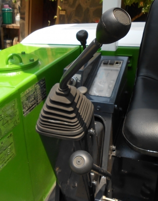 ขาย รถขุด MITSUBISHI MM30  เก่านอกแท้ปรับสภาพแล้วพร้อมใช้