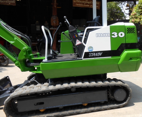 ขาย รถขุด MITSUBISHI MM30  เก่านอกแท้ปรับสภาพแล้วพร้อมใช้