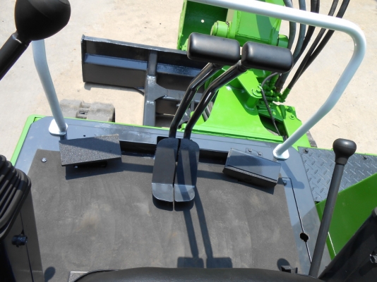 ขาย รถขุด MITSUBISHI MM30  เก่านอกแท้ปรับสภาพแล้วพร้อมใช้