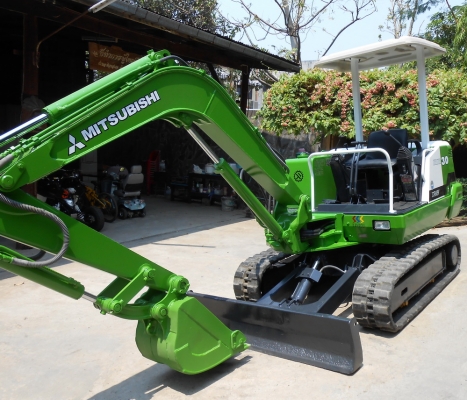 ขาย รถขุด MITSUBISHI MM30  เก่านอกแท้ปรับสภาพแล้วพร้อมใช้