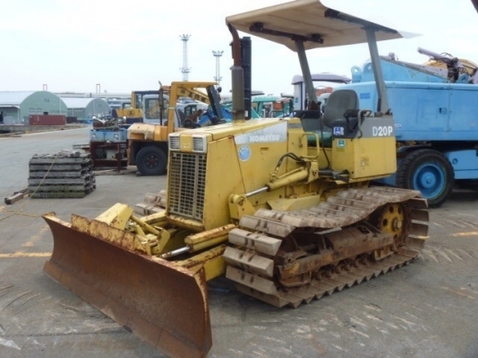 โคมัสสุ D20P-7