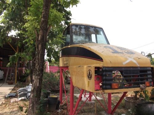 หัวรถCATหน้ายาว 735 หัวเก๋งเหล็ก ฝากระโปรงไฟเบอ