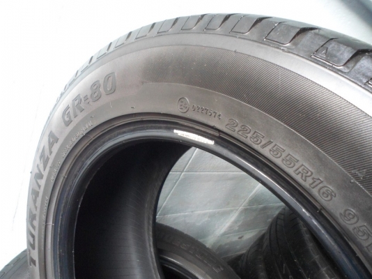 225/55/16"(4เส้น =1,800บ.)BRIDGSTONE.GR80(ดอกยางสวย,ยางไม่มีป่ะ)