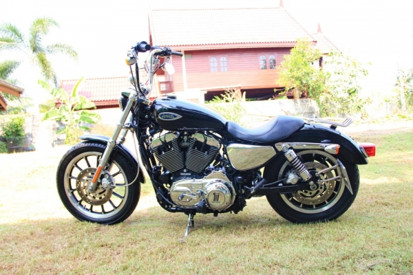 ขาย sporter xl 1200 ปี09 ทะเบียนแท้ พร้อมโอน ท่อ Vance &amp; Hines