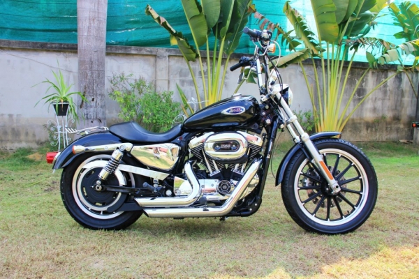 ขาย sporter xl 1200 ปี09 ทะเบียนแท้ พร้อมโอน ท่อ Vance &amp; Hines