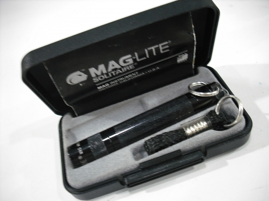 ไฟฉายแบบพกพา MAGLITE made in U.S.A.